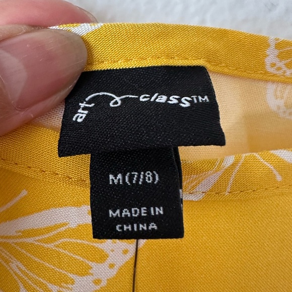 Girls Yellow Spaghetti Strap Butterfly Pattern Med 7/8 Summer Casual Dress - Picture 3 of 4